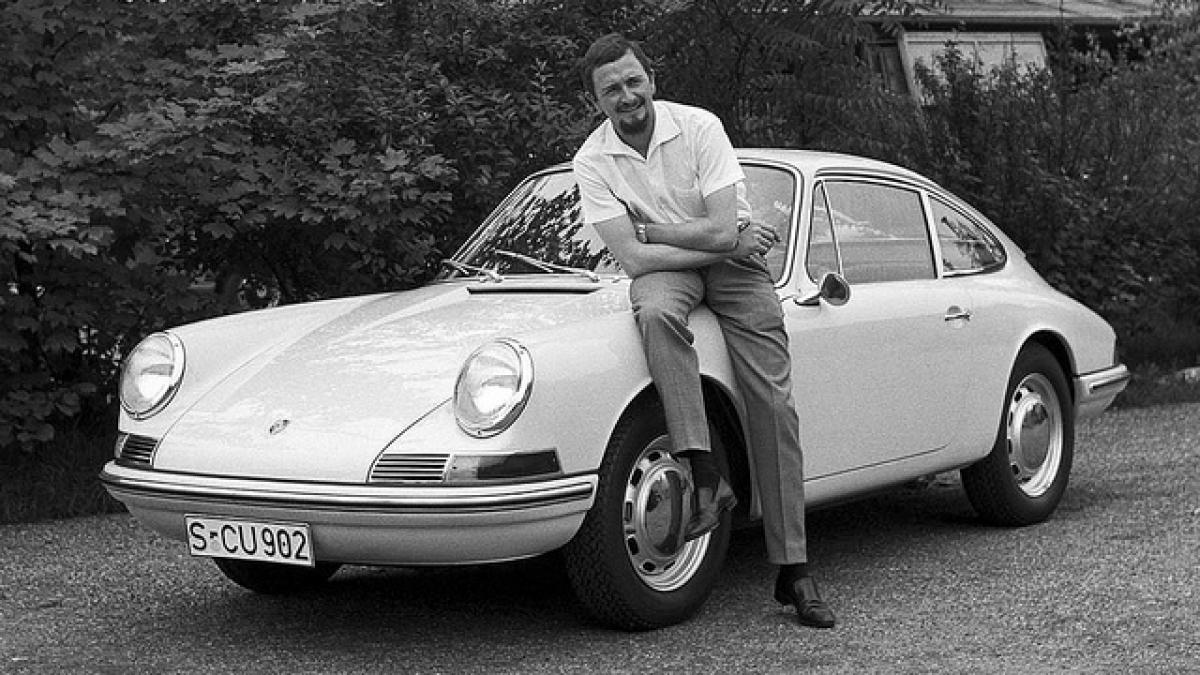 ferdinand porsche designerul masinilor sport a murit la 76 de ani