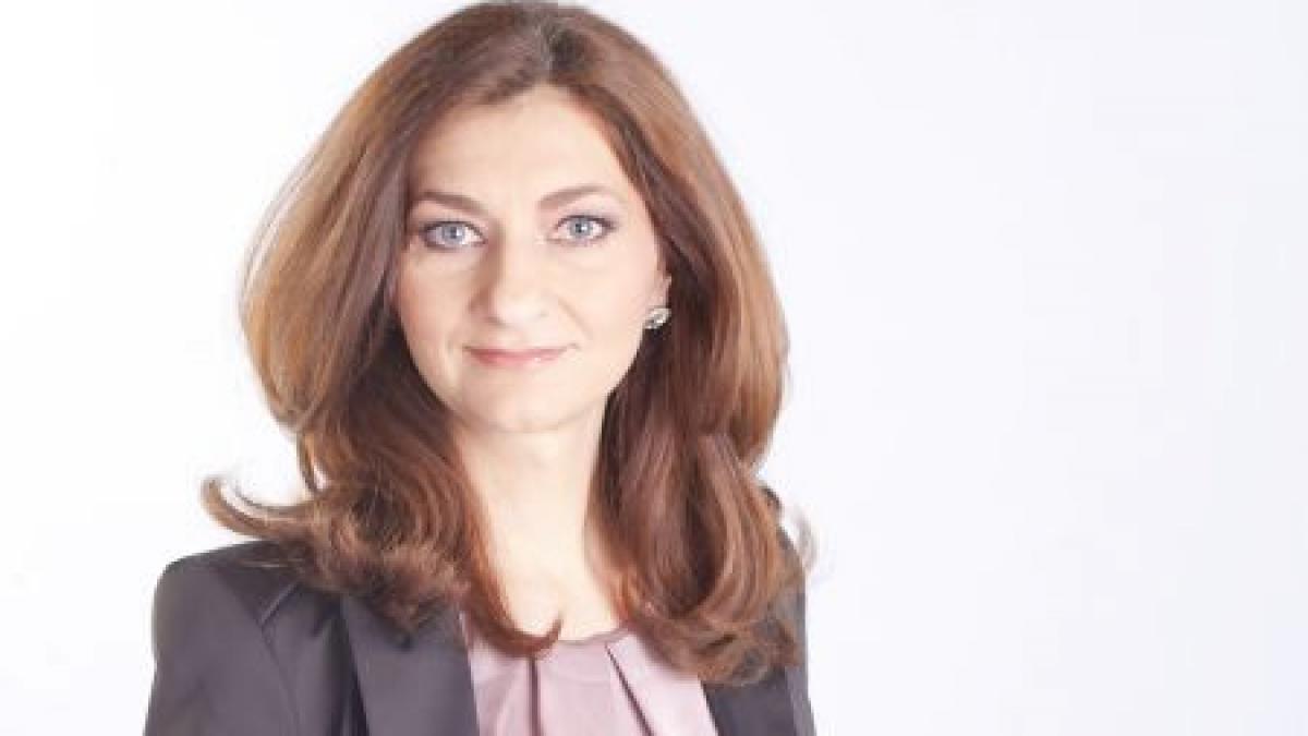 despre politica si arta acasa la rosca stanescu in aceasta seara la panorama