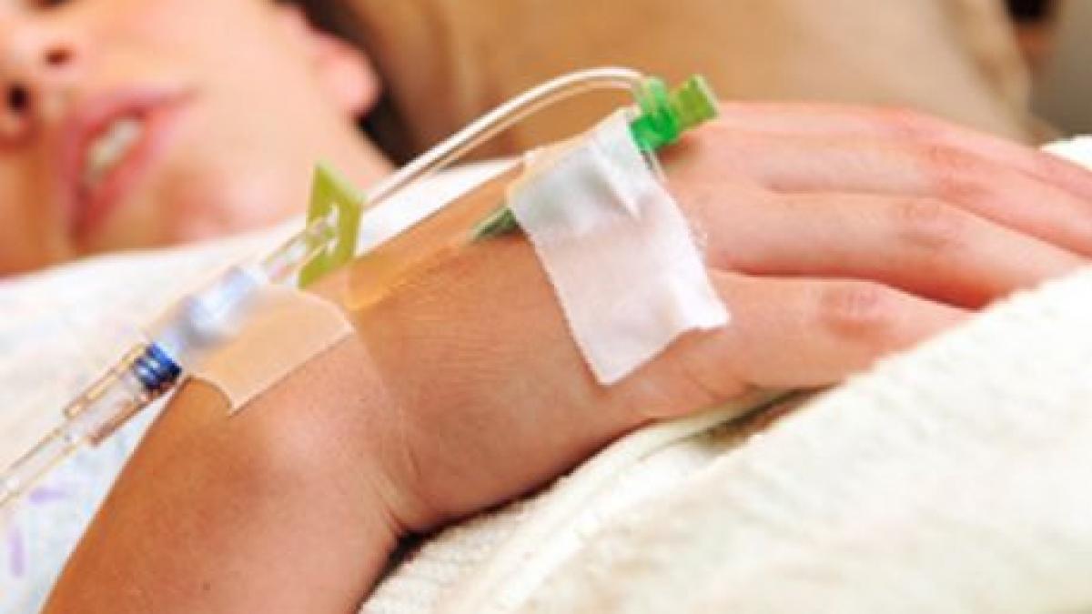 acuzatii de viol la spitalul din roman o tanara sustine ca a fost batjocorita de un asistent si 2