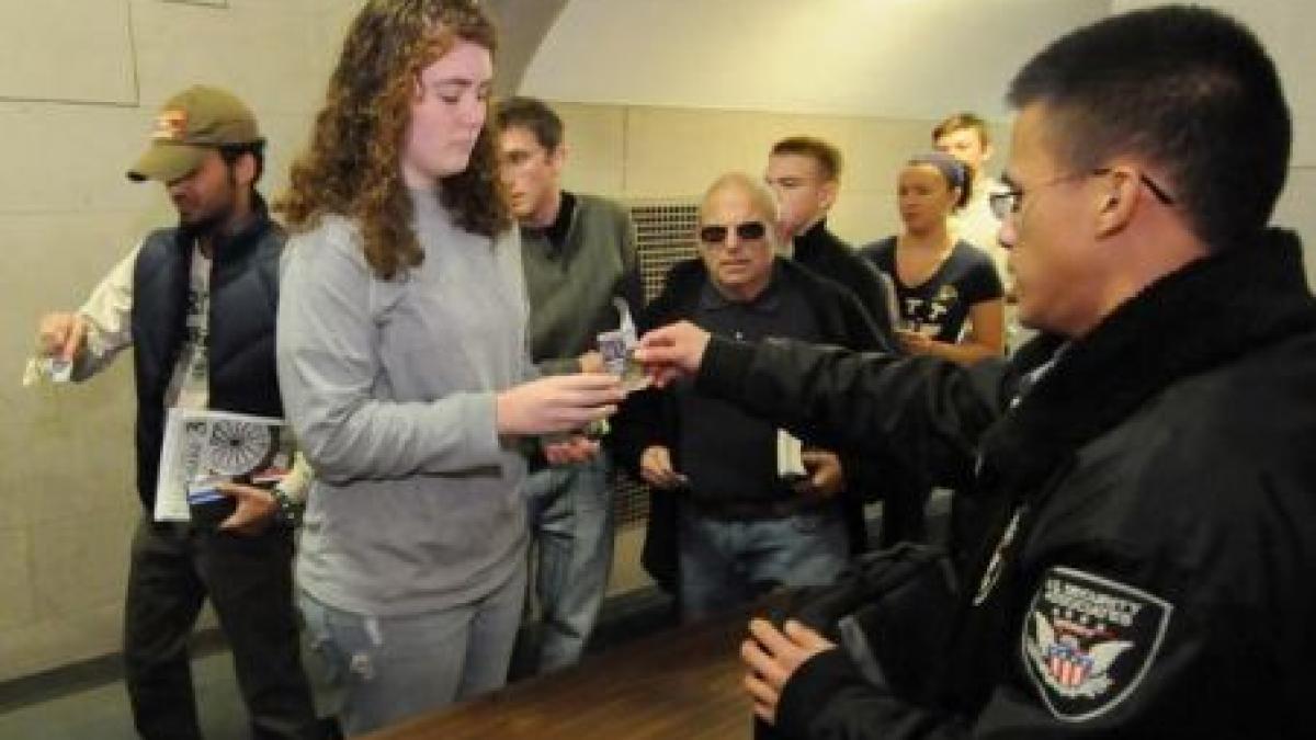 amenintarile cu bomba nu mai contenesc la o universitate americana vezi ce masuri de securitate au