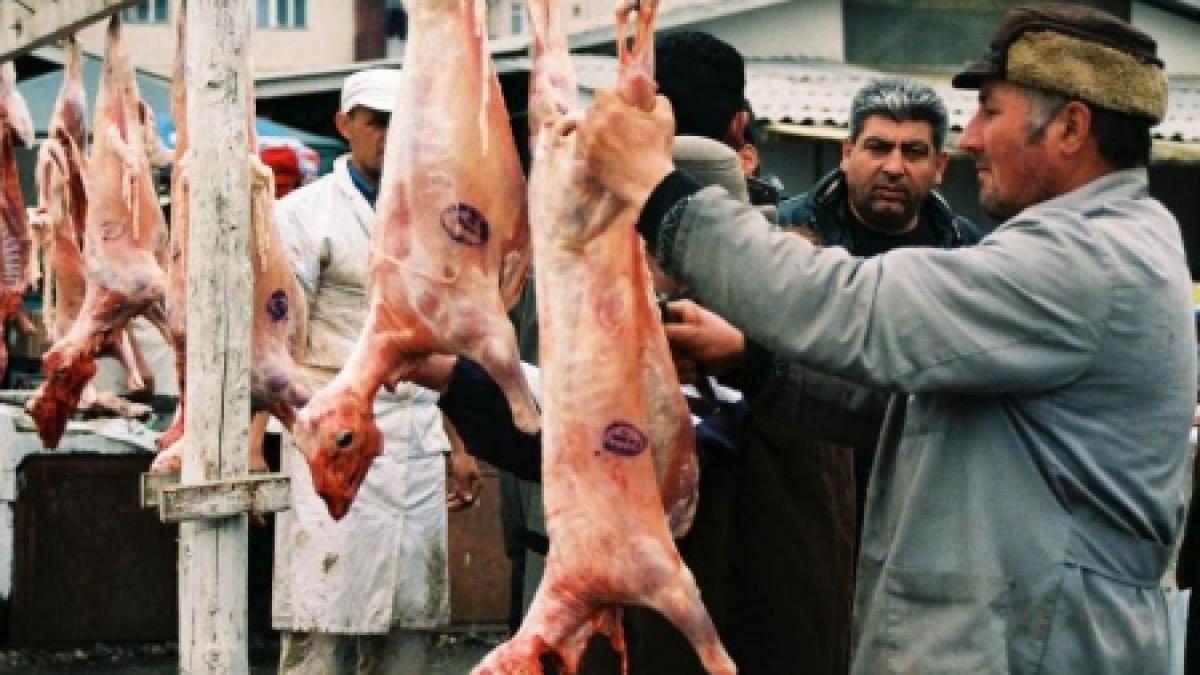 mielul de paste o scumpete vezi aici cat costa un kilogram de carne de miel