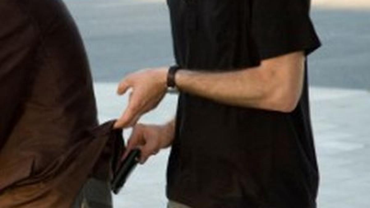 mai exista speranta spiritul civic n a murit inca fapta eroica a doi tineri din brasov