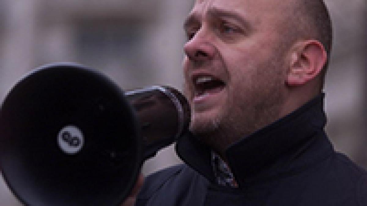 ungureanu vrea sa se asigure ca va fi liniste s a intalnit cu liderii sindicalistilor si a discutat