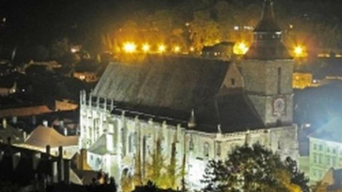 arheologii au gasit la biserica neagra din brasov peste 50 de morminte din evul mediu