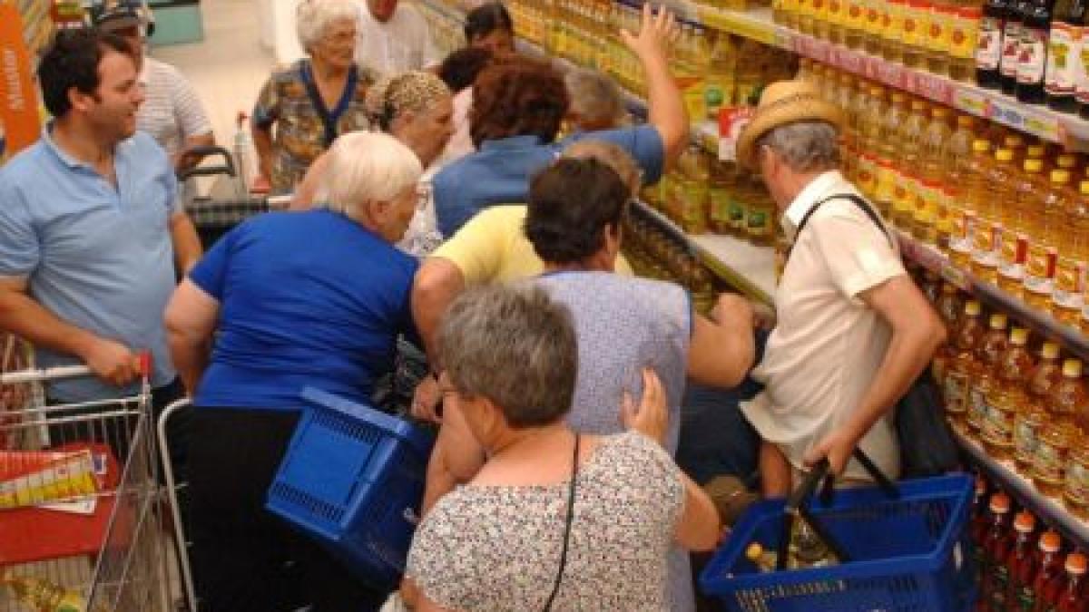 n ai loc sa arunci un ac in magazine vezi programul hipermarketurilor in perioada sarbatorilor de