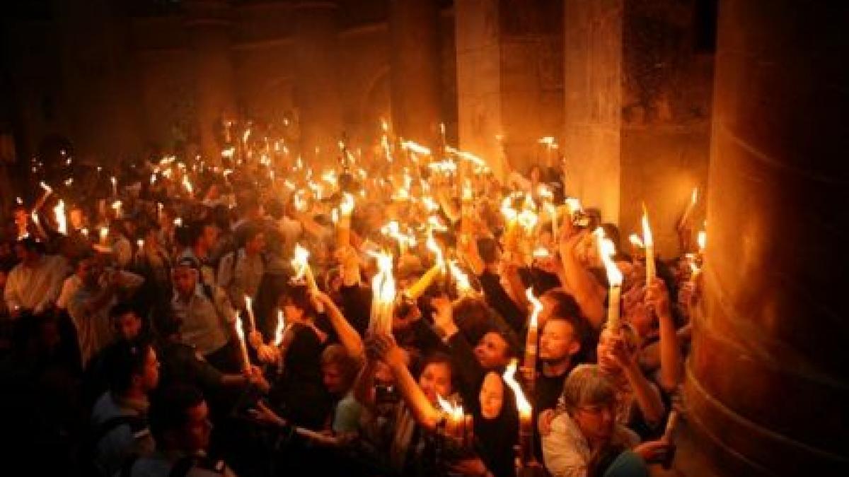 lumina sfanta de la ierusalim a fost adusa in romania