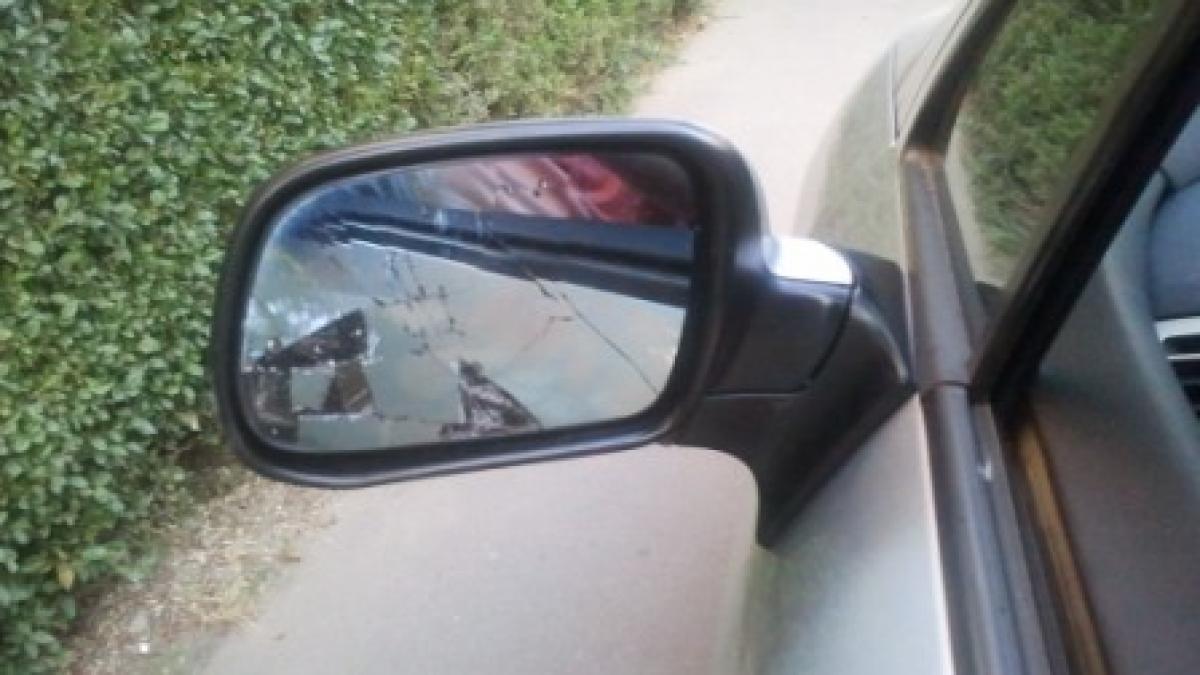 bacau o femeie a murit dupa ce a fost acrosata de oglinda unei masini