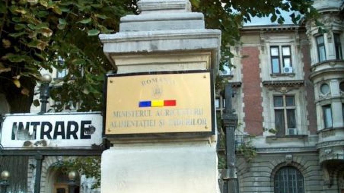 revista presei 23 aprilie romania repetenta europei la restituirea proprietatilor