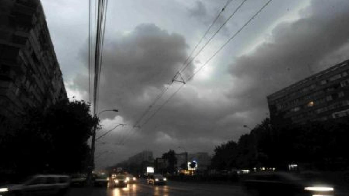 cod galben de ploi si vijelii in toata tara vezi prognoza meteo