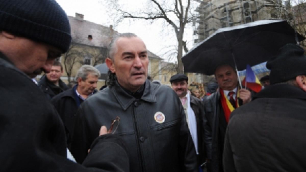 fiul lui miron cozma a fost retinut de politie acesta este acuzat de evaziune fiscala