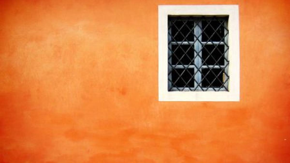 si credinta are culoare politica mai multe biserici din dambovita vopsite in portocaliu