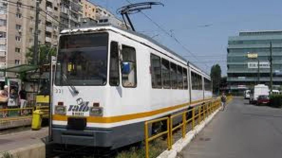 circulatia tramvaielor si troleibuzelor a fost blocata din cauza furtunii vezii liniile pe care nu