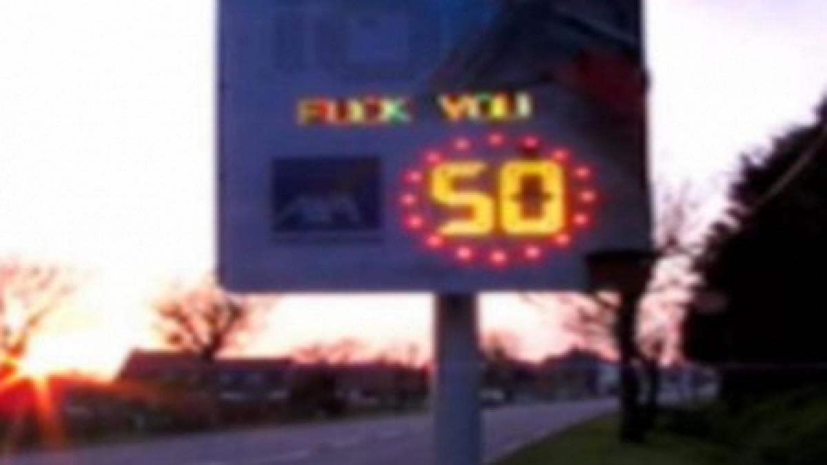 depasirea vitezei legale se sanctioneaza cu fuck you