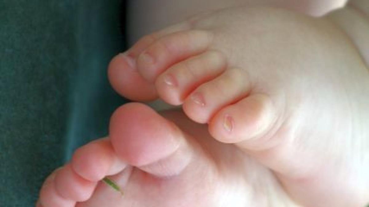 o fetita romanca traieste de doi ani intr un spital din italia vezi aici povestea ei