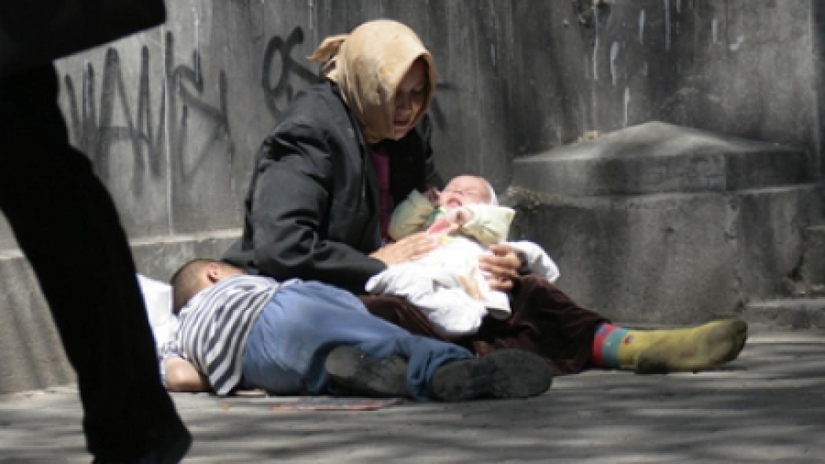 o romanca a fost condamnata la plata unei amenzi pentru cersetorie in franta