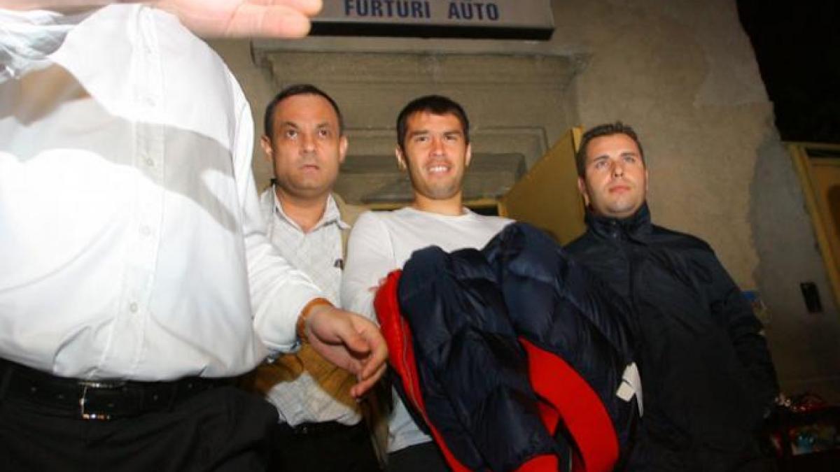 doi fosti jucatori de la dinamo condamnati la inchisoare cu executare unul va sta trei ani celalalt