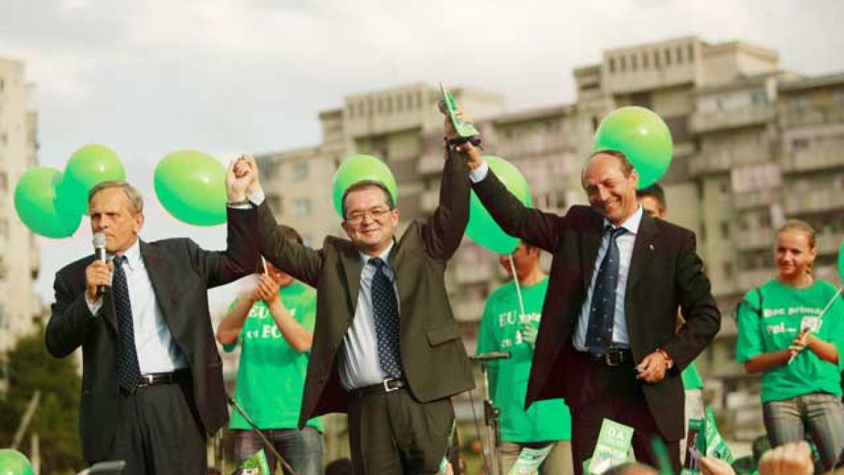 incredibil sub ce sigla se ascund candidatii pdl in campania electorala