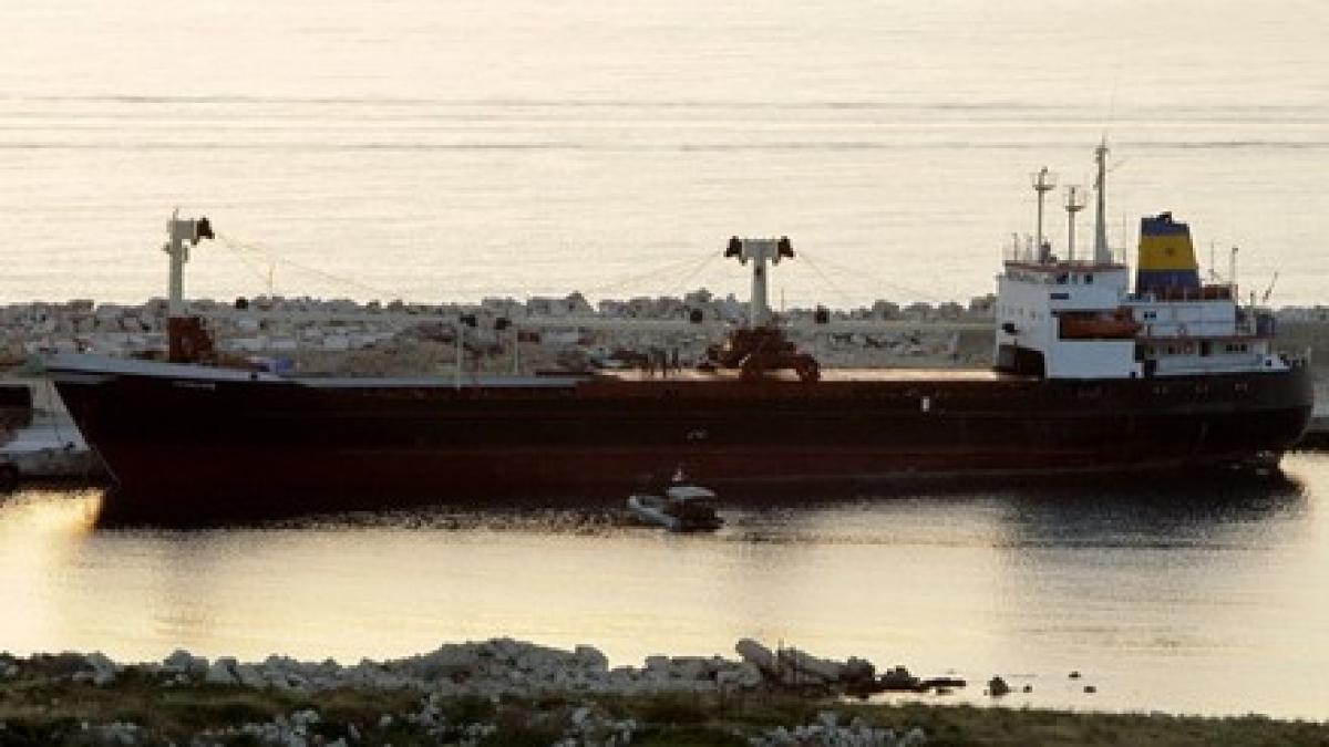 nava suspectata ca transporta armament spre siria interceptata de armata libaneza