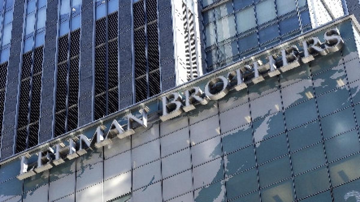 lehman brothers a acordat compensatii financiare de 700 de milioane de dolari inainte de falimentul