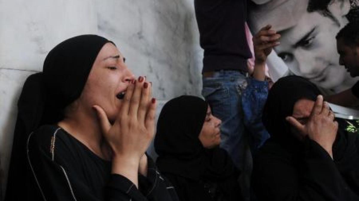 proteste cu violente in egipt 11 oameni au murit si 160 au fost raniti