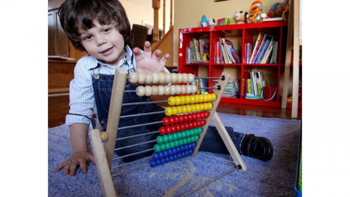 este cel mai destept copil din lume inca poarta scutece dar are un iq cat al lui einstein