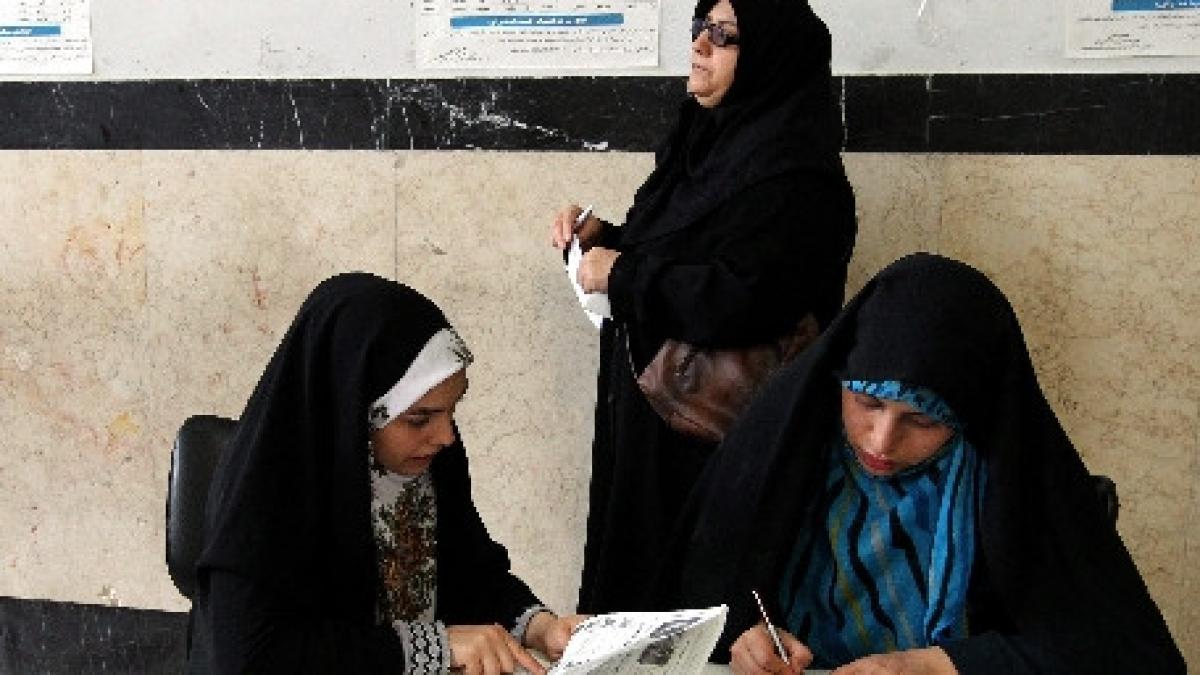 iran conservatorii aflati la putere au fost reconfirmati de voturile populatiei