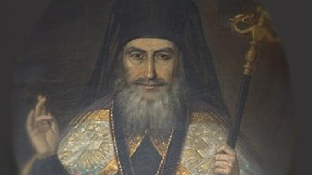 peste 10 000 de credinciosi au participat la un pelerinaj cu moastele sfantului ierarh calinic de