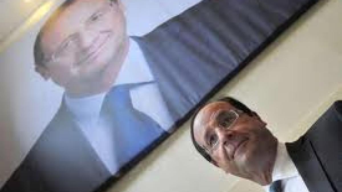 schimbarea care vine in franta dupa aproape doua decenii cine este francois hollande si ce