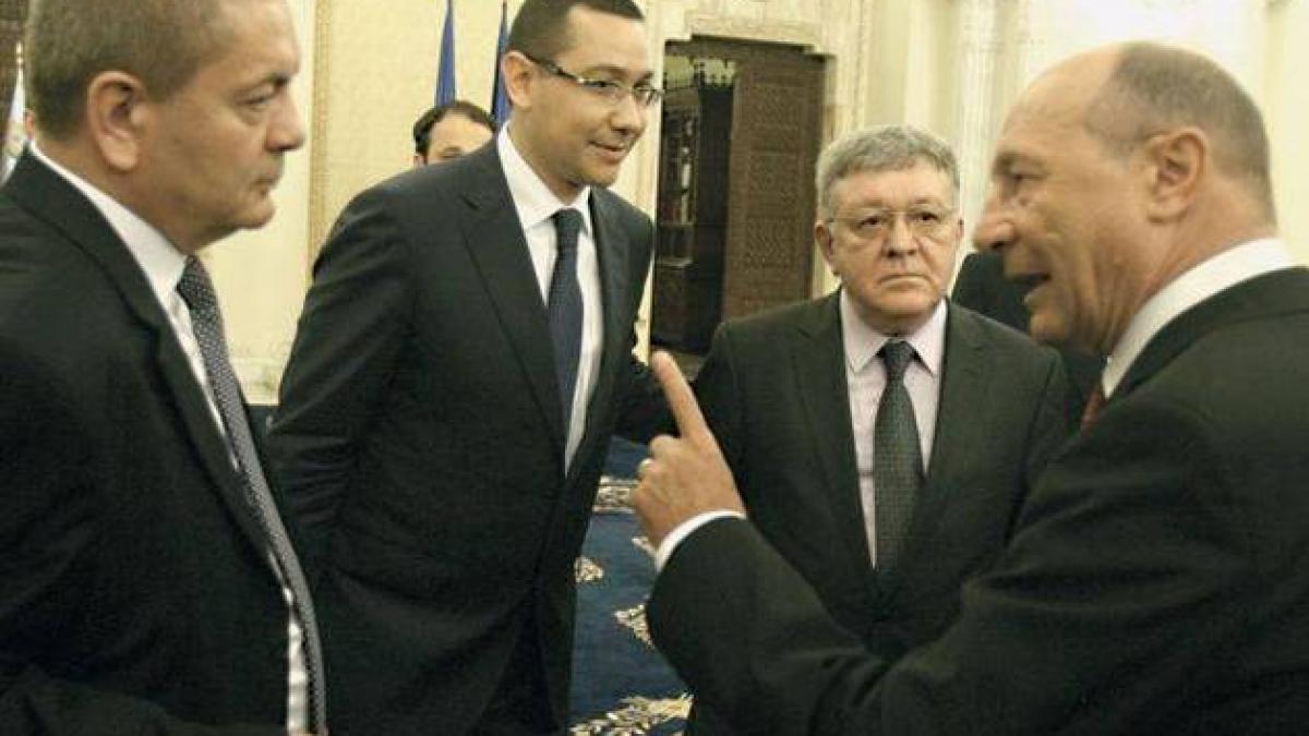 basescu s a tinut de glume la ceremonia de investire mai e vreun pedelist in sala ca vad o doamna