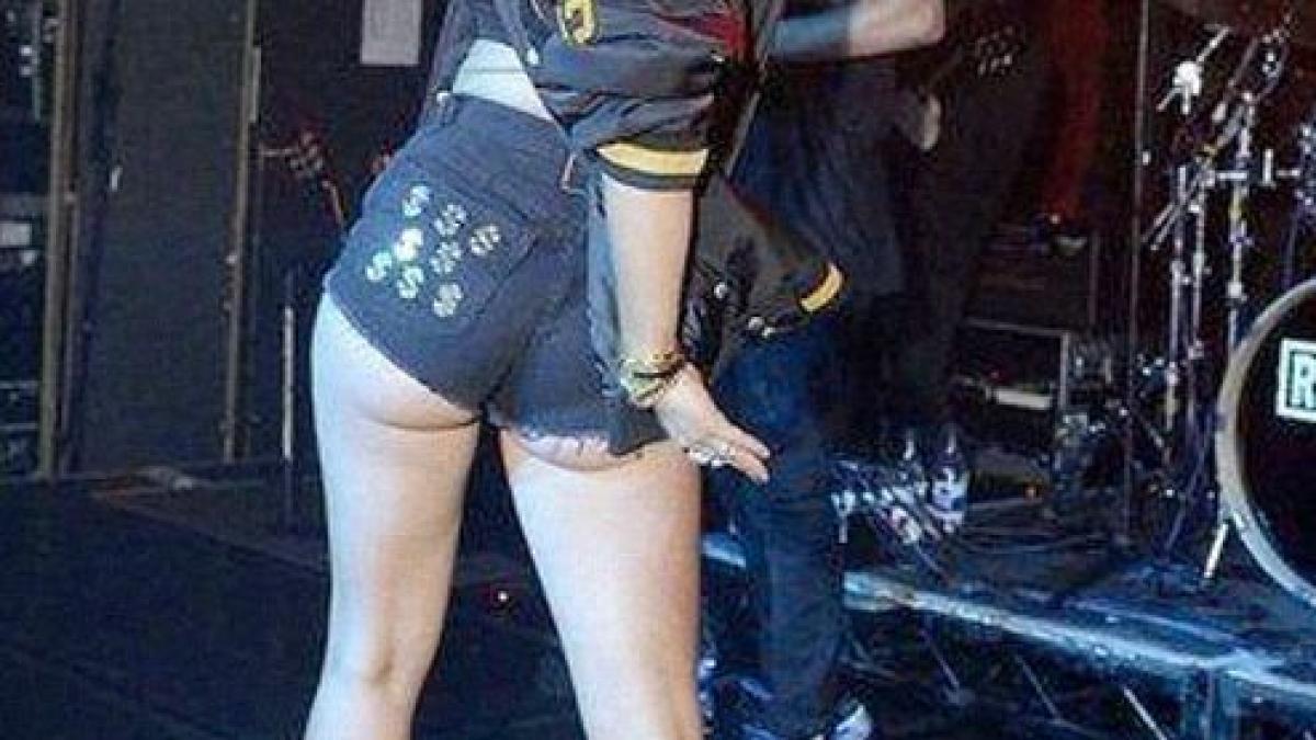 cea mai tare cantareata se teme de aceasta imagine secretul ei te priveste si pe tine