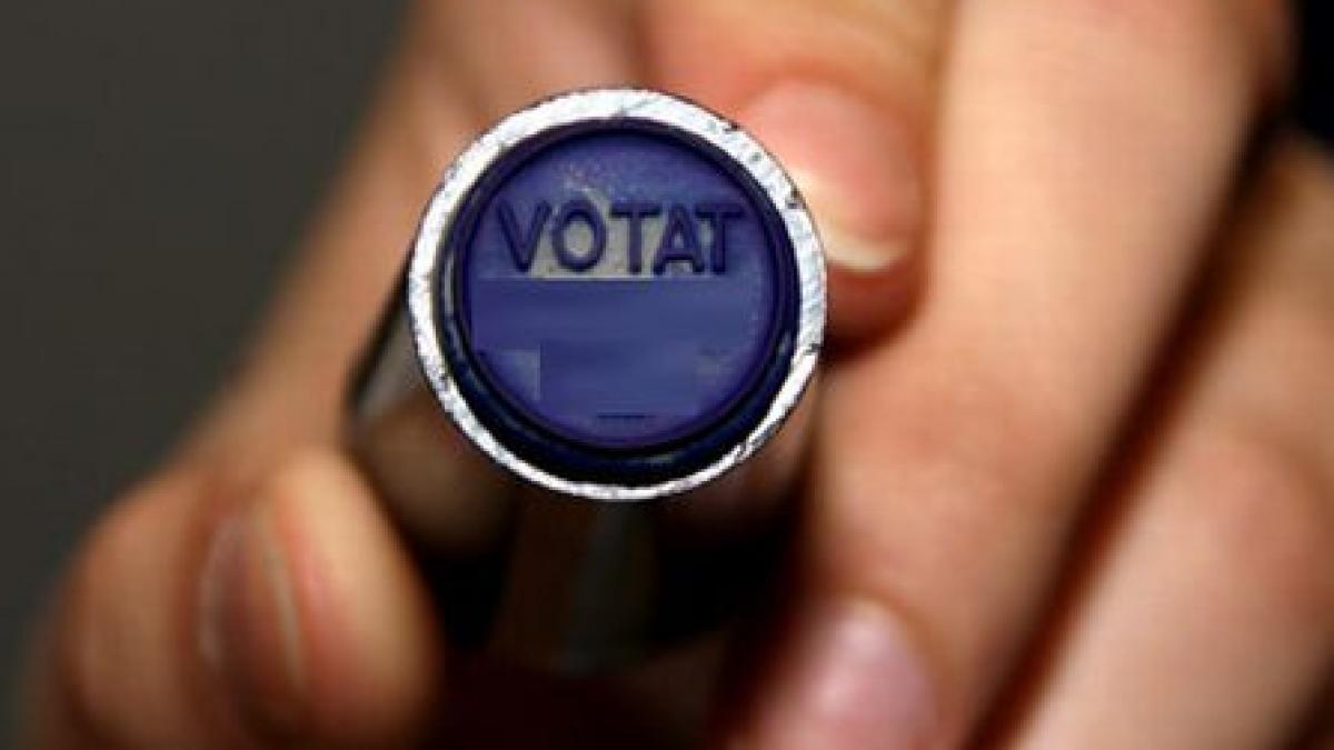 sunt in stare de orice ca sa castige alegerile exploateaza abuziv albia unui rau ca sa obtina voturi