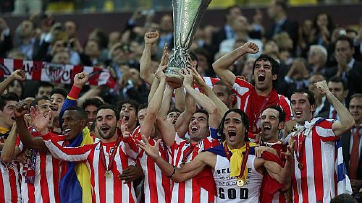 principi si principese printi si printese politicieni si oameni de afaceri s au bucurat de regalul