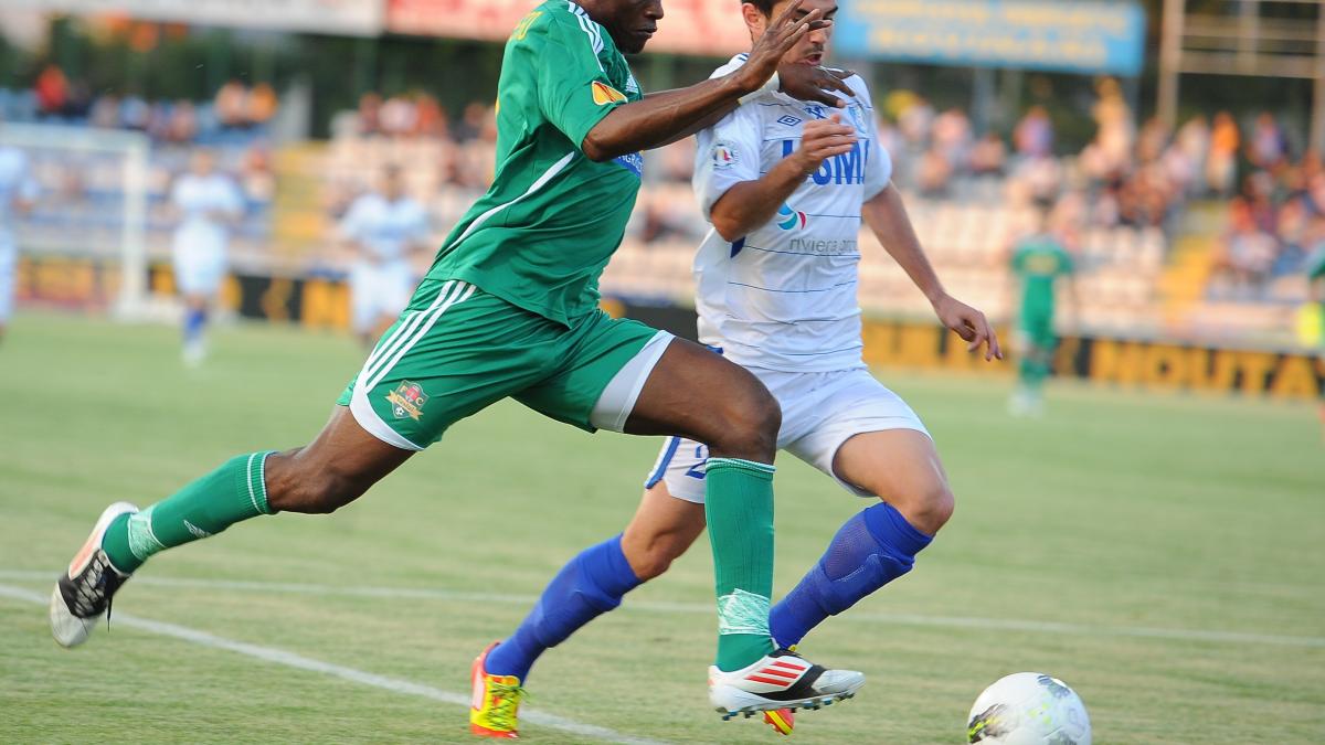 liga i fc vaslui este noul lider victorie pentru steaua doar egal pentru rapid