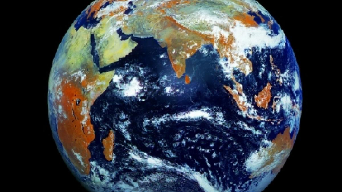 imaginile uimitoare care iti arata pamantul asa cum nu l ai vazut niciodata