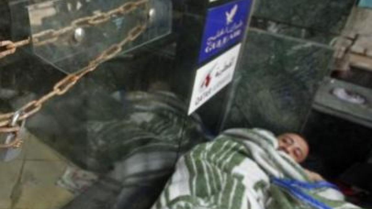 insolventa bate la usile marilor companii doar o firma din 25 isi revine