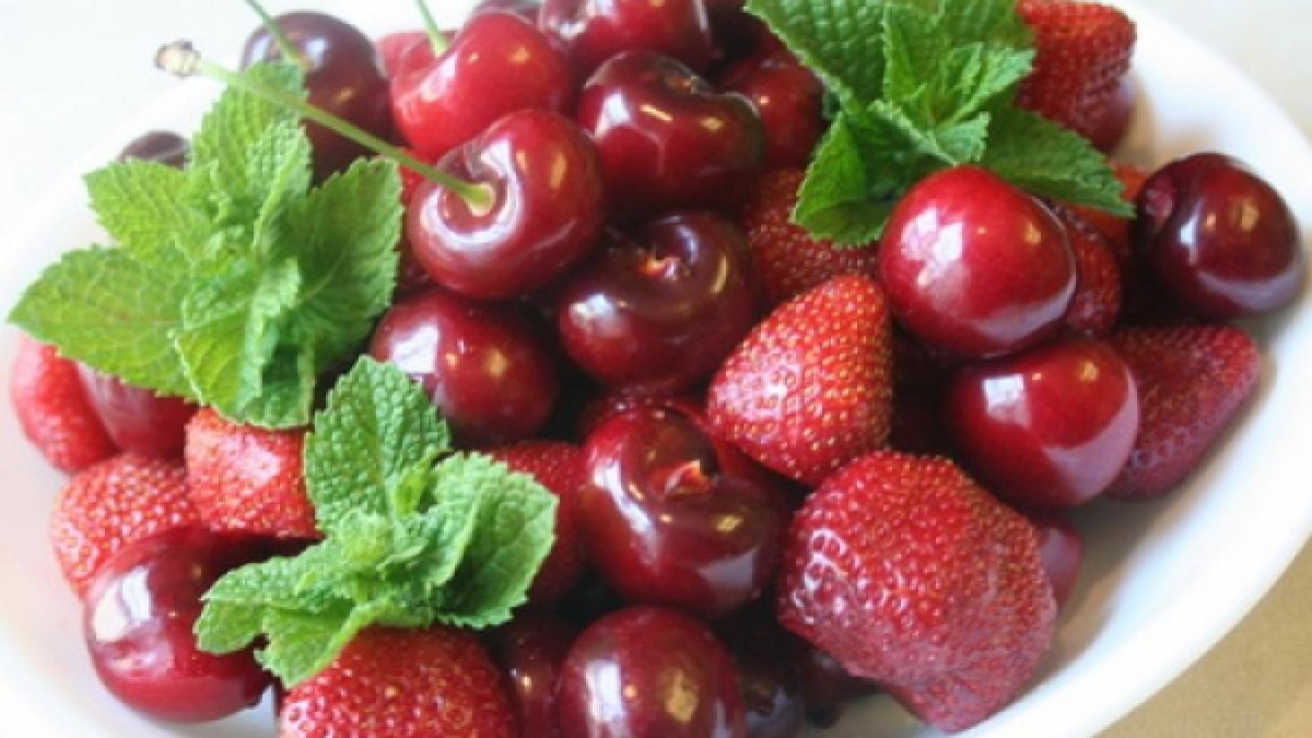 cat ne costa sa mancam sanatos legumele si fructele romanesti marfa de lux sunt mai scumpe decat