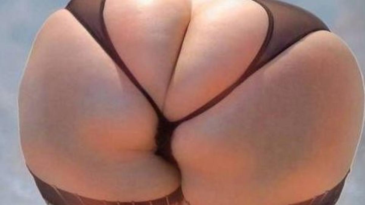 toata lumea s a uitat la el si a izbucnit in hohote de ras cand a luat foc