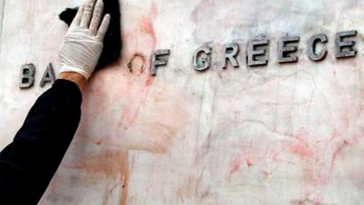 cat ne costa iesirea greciei din zona euro 1 trilion de dolari