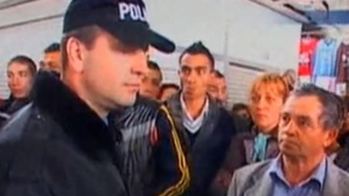comerciantii dintr un bazar sucevean i au atacat pe inspectorii garzii financiare oamenii se plang