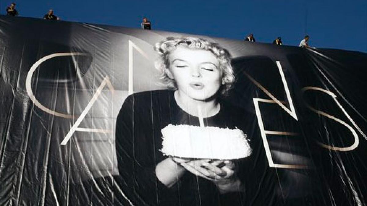 festivalul de la cannes si a deschis portile le tinem pumnii celor trei regizori romani care ne