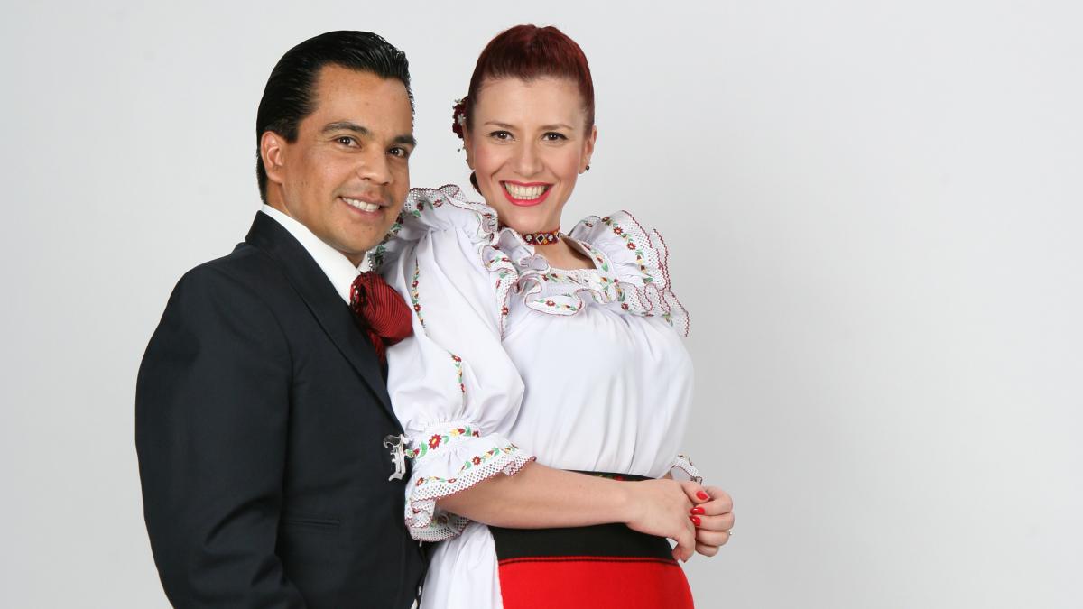 petrecem k lumea implineste 1 an de viata