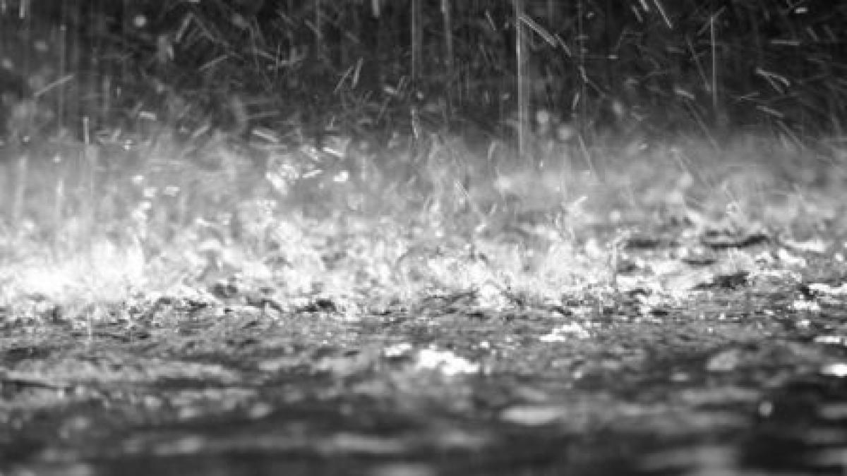 codul galben de ploi abundente prelungit mai a convocat comitet de urgenta vezi cum va fi vremea in