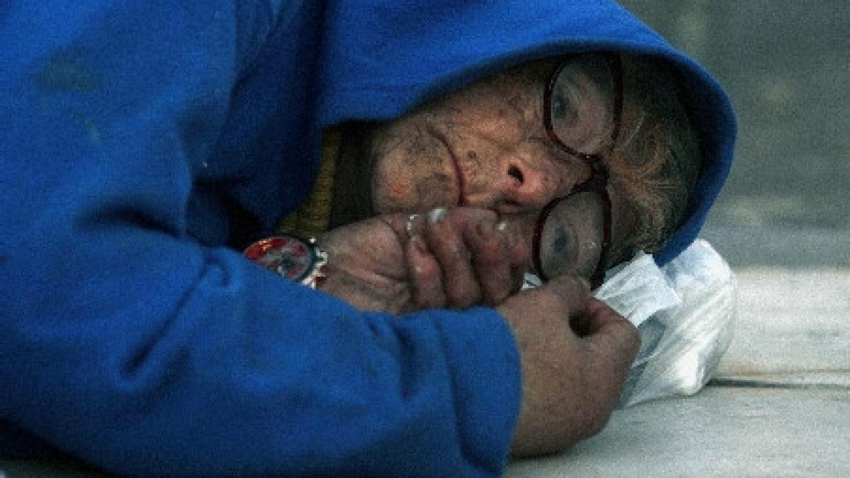 grecia peste 13 000 de persoane fara adapost traiesc pe strazile din atena