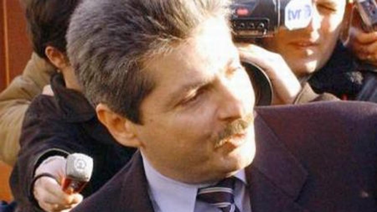 sorin ovidiu vintu urmarit penal in dosarul fni ce acuzatii i se aduc