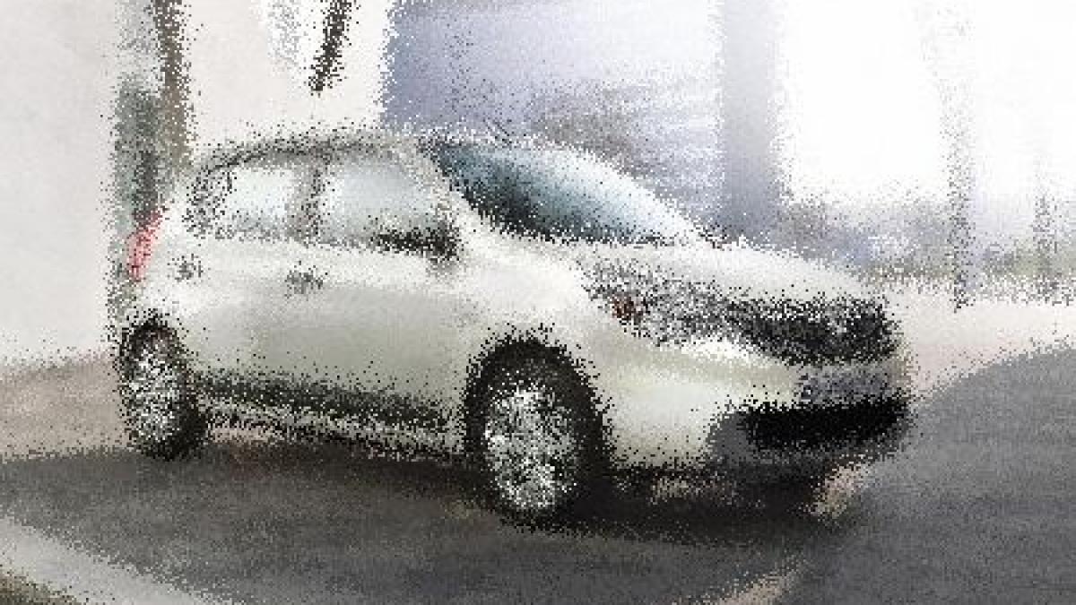 e simpatica fasneata si ieftina vezi cum arata dacia towny