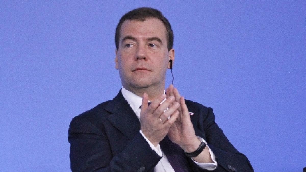 dmitri medvedev vrea ca partidul rusia unita sa fie mai deschis si mai democratic