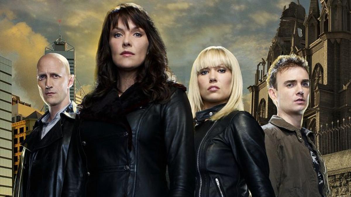 suspans mistere si sf cele mai tari seriale de azi la euforia tv