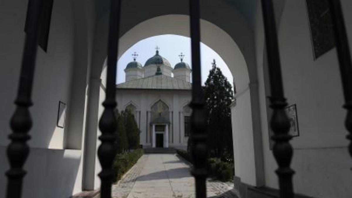 un nou scandal in sanul bisericii o stareta acuzata ca i a interzis unei maicute sa mearga la medic