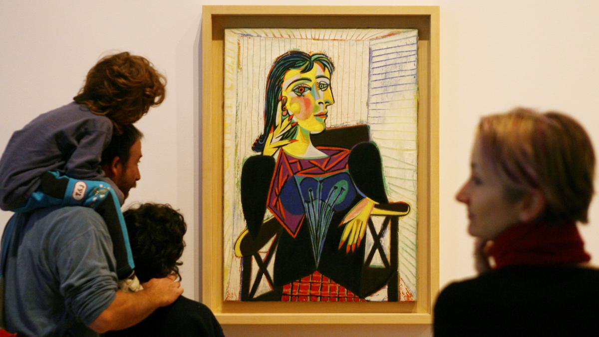 un portret al dorei maar semnat de picasso vandut pentru 6 3 milioane de euro