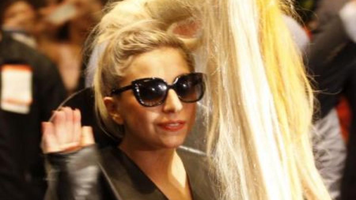 lady gaga regina twitterului vezi ce record a doborat cantareata